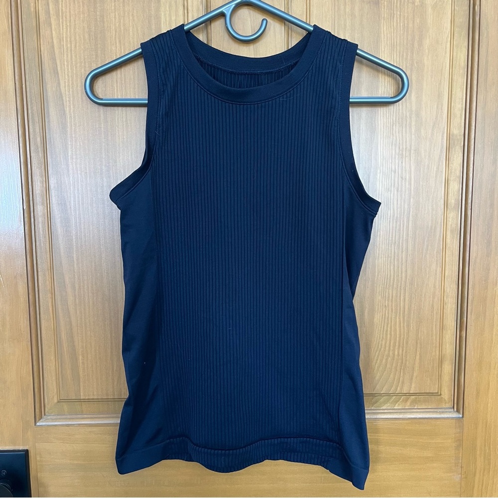 Athleta Navy Blue Scoop Neck Tanktop